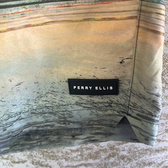 Perry Ellis Men's Sunset Lined Board Shorts Swim Trunks Size S - Picture 6 of 15